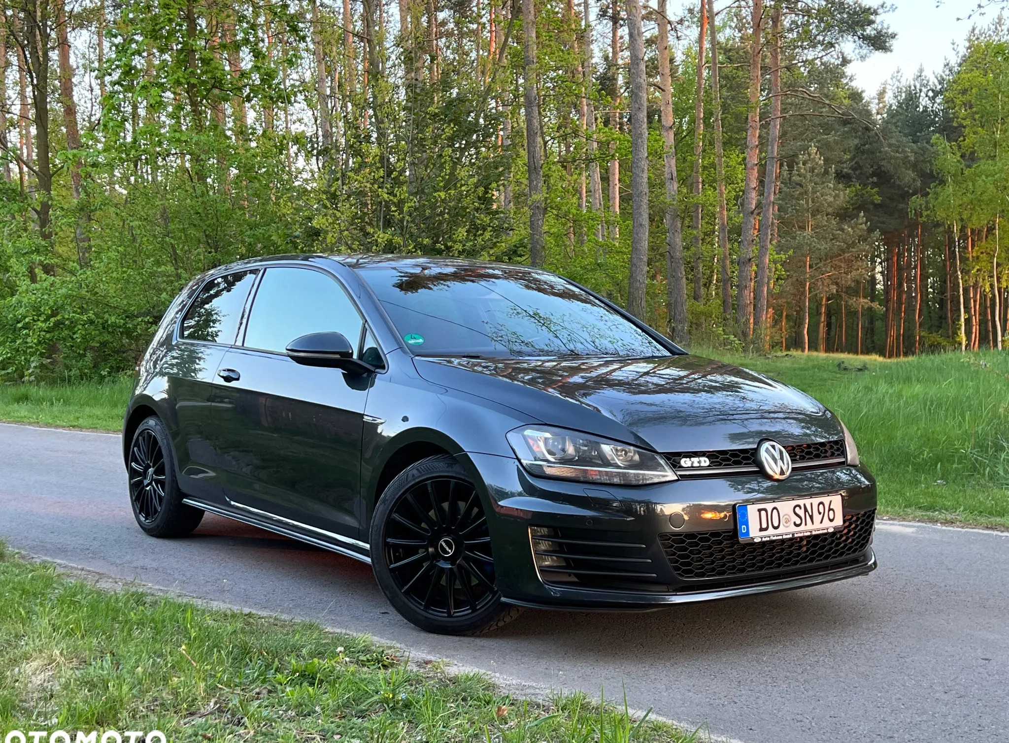 Volkswagen Golf cena 48499 przebieg: 219999, rok produkcji 2014 z Olecko małe 211